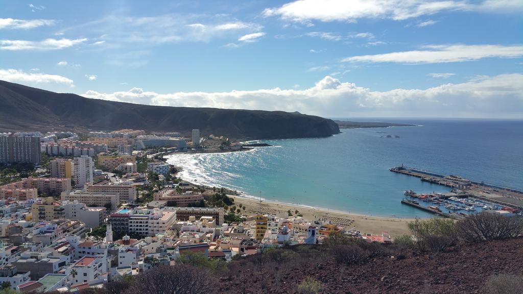 Ohana Atico Avenida Chayofita Lejlighed Los Cristianos  Værelse billede